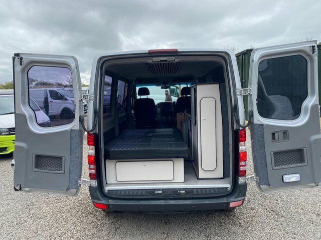 Mercedes-Benz Sprinter Rr Bedautomaticfridgesinkhob LN11XEG Silver #5