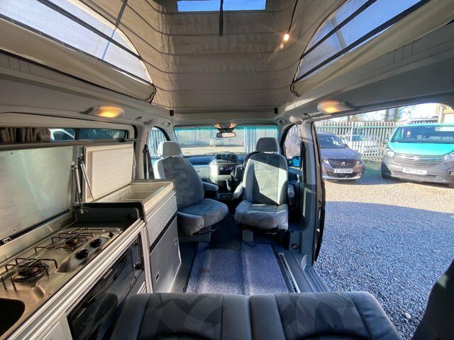 Mercedes-Benz Vito 109 2.1 Westfalia Popup-swivel-sink-hob-rr-oven Black #4