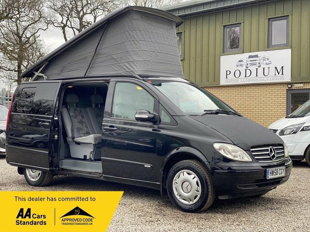Mercedes-Benz Vito 109 2.1 Westfalia Popup-swivel-sink-hob-rr-oven Black