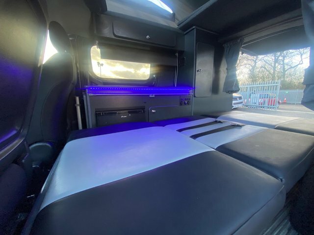 Nissan NV200 Popuprrsinkhobcamerafridgeswivel  #5