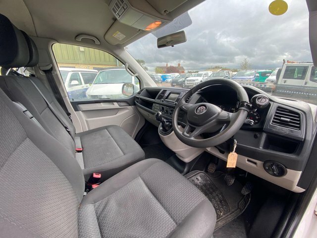 Volkswagen Transporter Shuttle 2.0 Tdi Bluemotion Tech S Fwd Lwb Euro 6 S S White #5