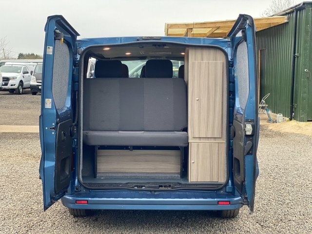 Vauxhall Vivaro Kitchensinkrockroll-cruise DA65WHU #5