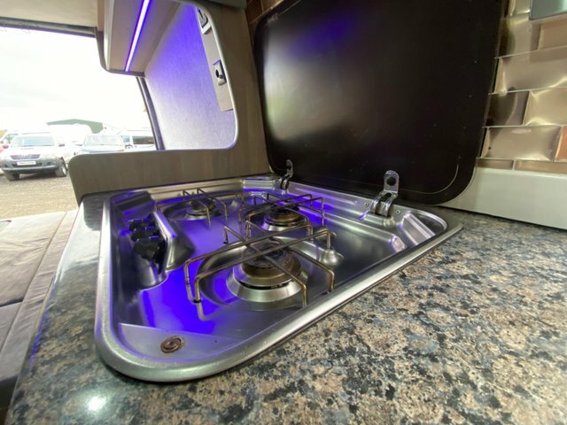 Ford Transit Custom L4 With Awningheatersolartoilettv White #2