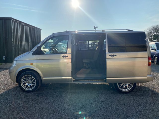 Volkswagen Transporter Shuttle Shuttle 2.5 Tdi T30 Blue #16