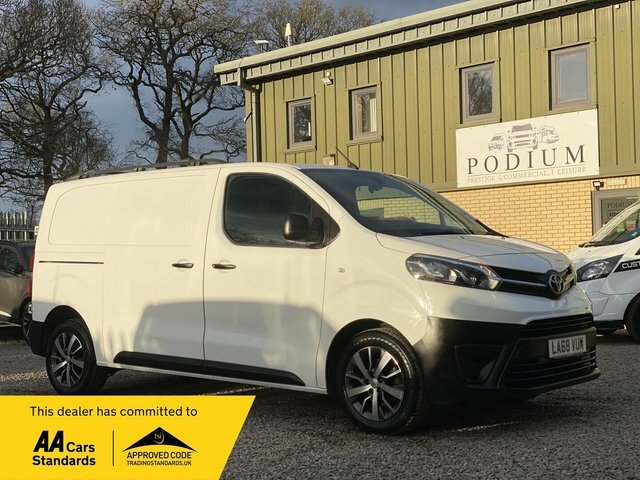 Toyota PROACE 2.0D Icon Medium Panel Van Mwb Euro 6 S S 6Dr White
