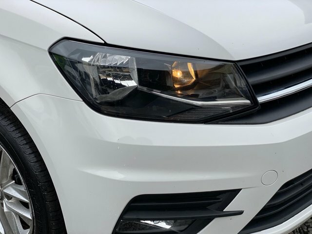 Volkswagen Caddy Camper 2.0 Tdi Bluemotion Tech 75Ps Camper Conversion White #32