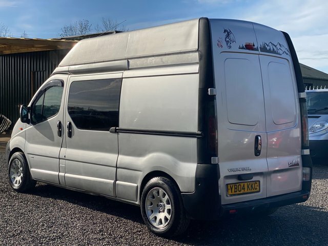 Vauxhall Vivaro Mpv White #11