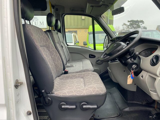 Renault Master 2.5 Td Dci 35 Fwd L3 H2 White #6