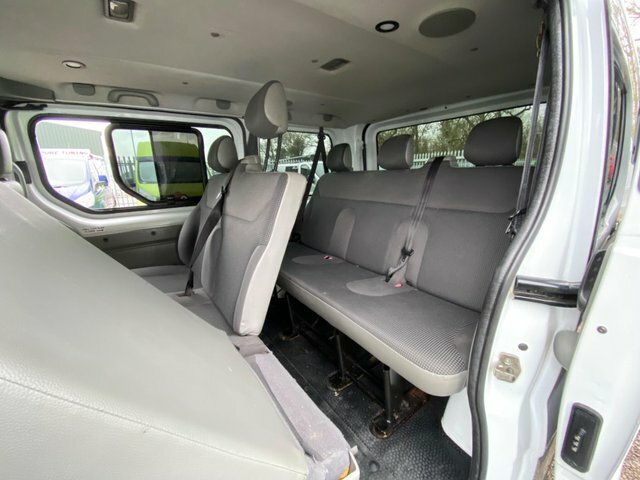 Vauxhall Vivaro 2.0 2900 Cdti 16V Combi Fwd L1 H1 White #6