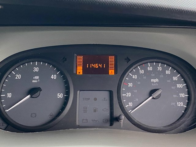 Vauxhall Vivaro Panel Van Silver #9