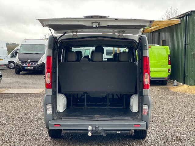 Vauxhall Vivaro Panel Van Silver #12