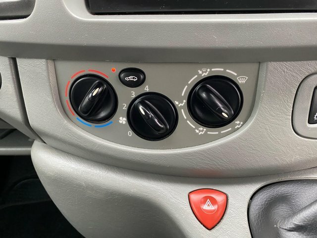 Vauxhall Vivaro Panel Van Silver #33
