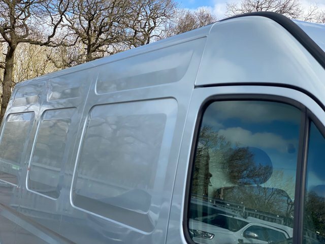 Renault Master 2.5 Td Dci 33 Fwd L2 H2 White #16