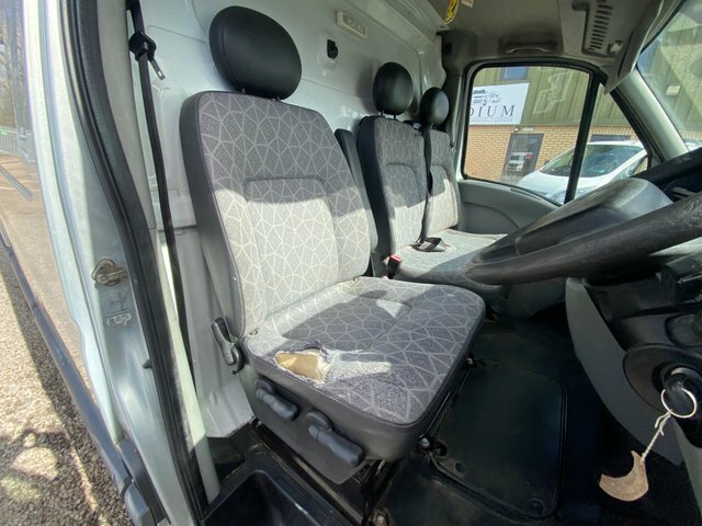 Renault Master 2.5 Td Dci 35 Fwd L3 H2 SB59CNU Grey #5