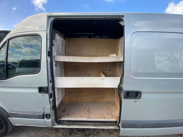 Renault Master 2.5 Td Dci 33 Fwd L2 H2 White #8