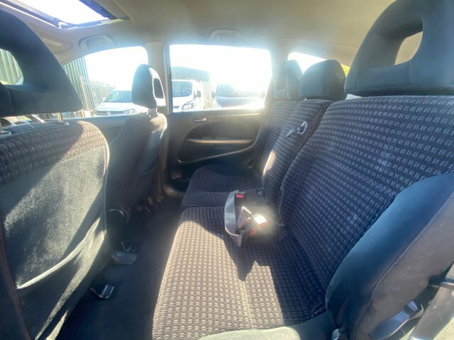 Honda Stream 2.0 I-vtec Se Sport Silver #47