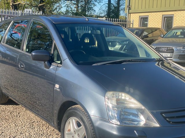 Honda Stream 2.0 I-vtec Se Sport Silver #17
