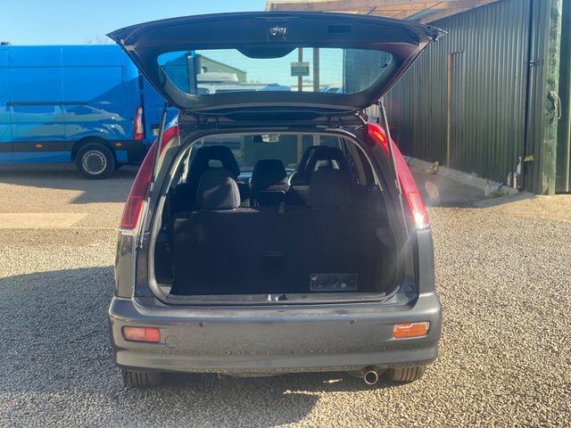 Honda Stream 2.0 I-vtec Se Sport Silver #41
