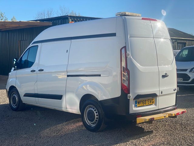 Ford Transit Custom 2.0 340 Ecoblue L2 H2 Euro 6 MT68EVG White #3