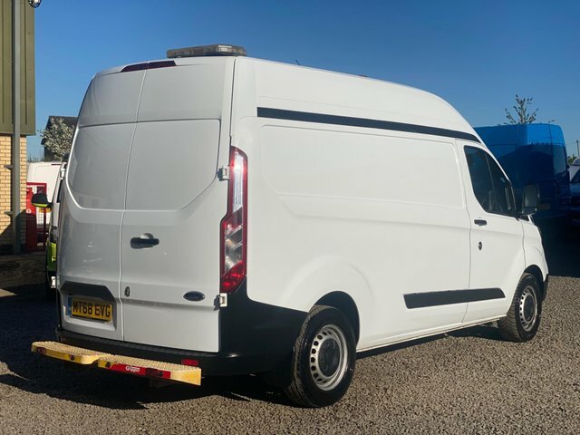 Ford Transit Custom 2.0 340 Ecoblue L2 H2 Euro 6 MT68EVG White #4
