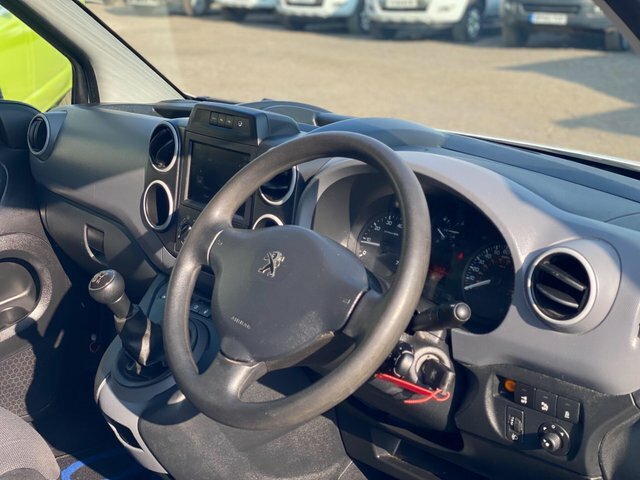 Peugeot Partner 1.6 Bluehdi 854 Professional L1 OU68VUR White #6