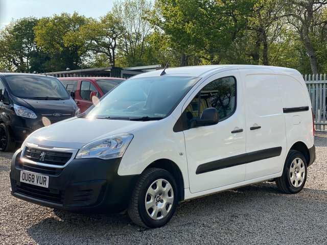 Peugeot Partner 1.6 Bluehdi 854 Professional L1 OU68VUR White #2