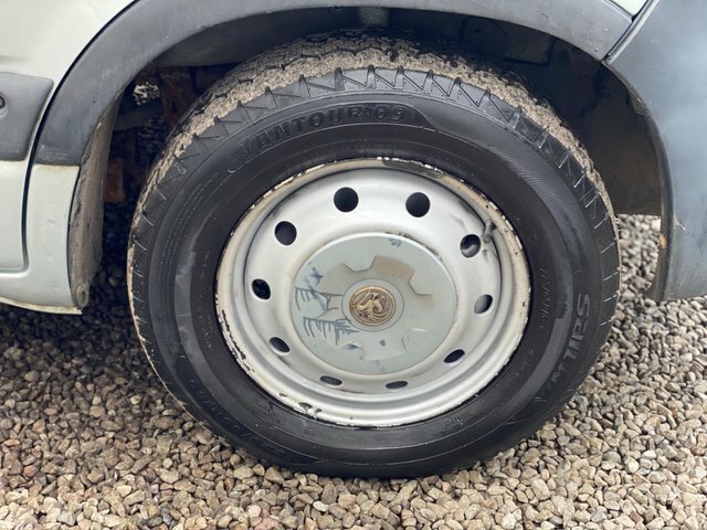 Vauxhall Movano Cdti 3500 2.5 White #17