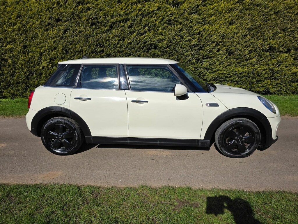 Mini Hatch 1.5 One D RA66DGV White #4