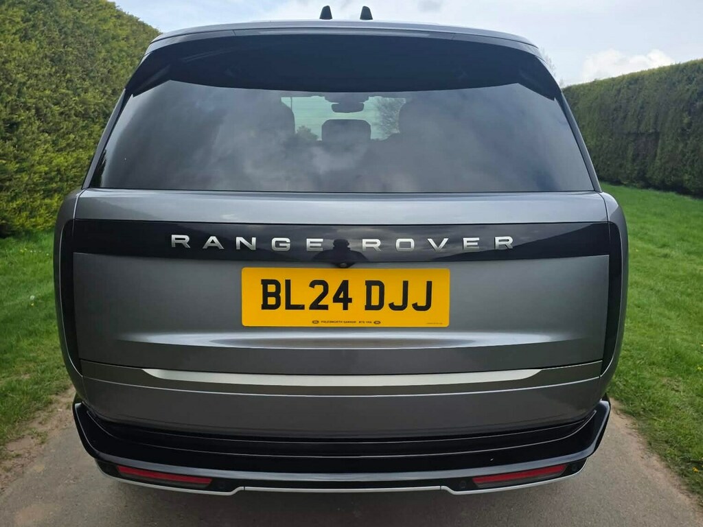 Land Rover Range Rover 3.0 D300 Se BL24DJJ #6