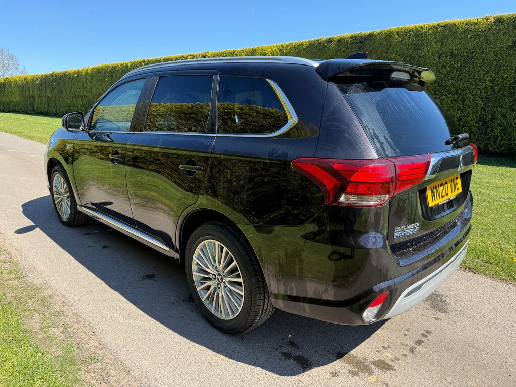Mitsubishi Outlander 2.4 Phev Dynamic WN20VWE Black #4