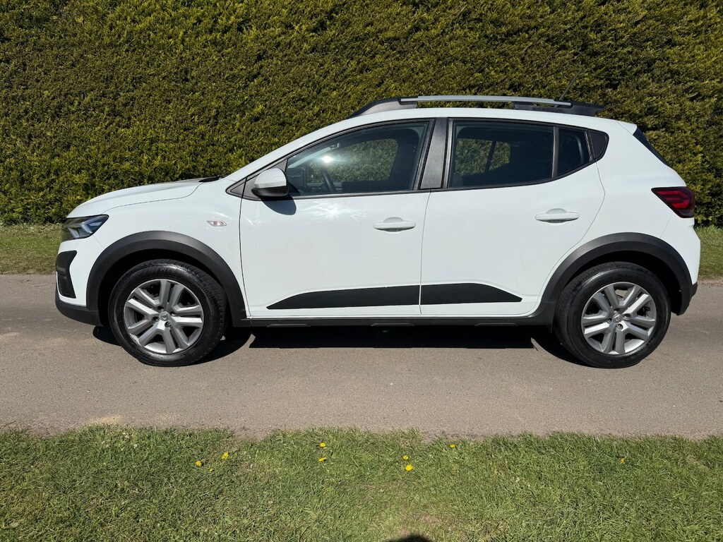 Dacia Sandero Stepway 1.0 Tce Comfort Cvt BV22PSY #4