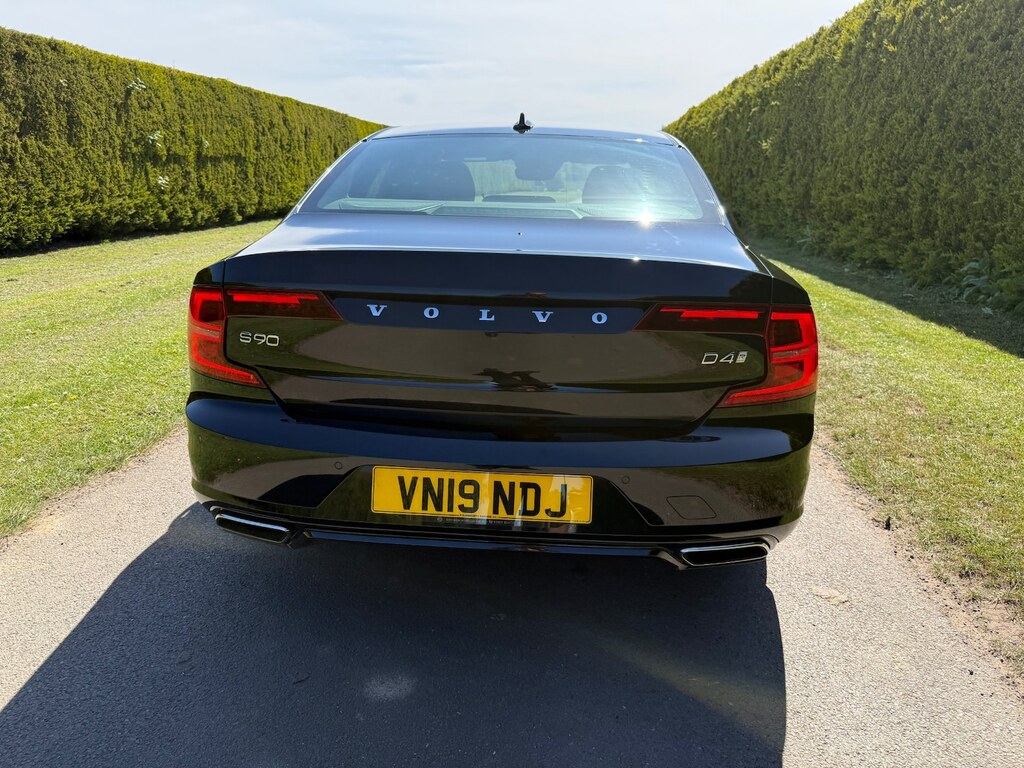Volvo S90 2.0 D4 R Design Geartronic VN19NDJ #5