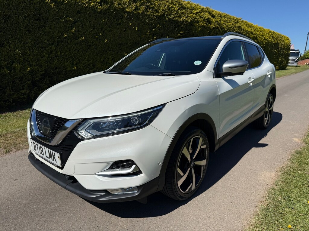 Nissan Qashqai 1.2 Dig-t Tekna BT18LMK #3