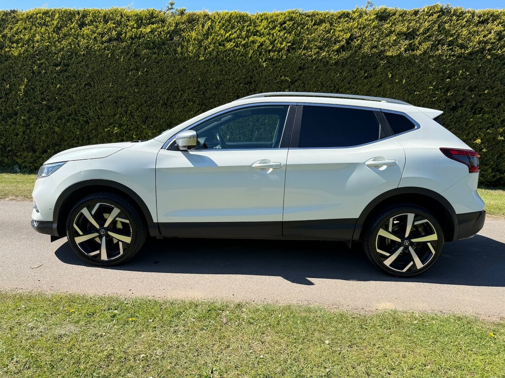 Nissan Qashqai 1.2 Dig-t Tekna BT18LMK #4