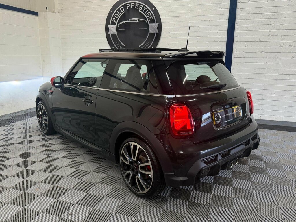 Mini Hatch 2.0 John Cooper Works Steptronic Euro 6 S S KF73VTX Green #4
