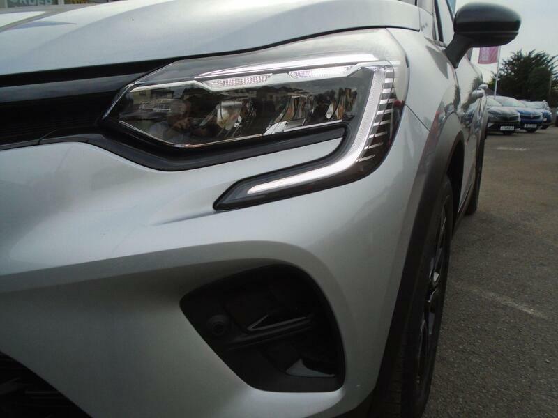 Renault Captur 1.0 Tce Rive Gauche Se Euro 6 Ss CL23OTV #6