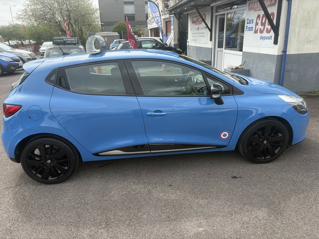 Renault Clio Hatchback 0.9 Tce Dynamique S Medianav 2013 ST13NDV Blue #2