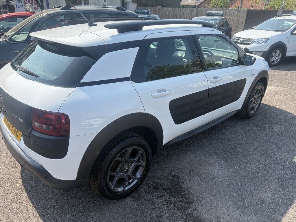 Citroen C4 Cactus Hatchback 1.2 Puretech Feel 2017 PX17PVE White #3