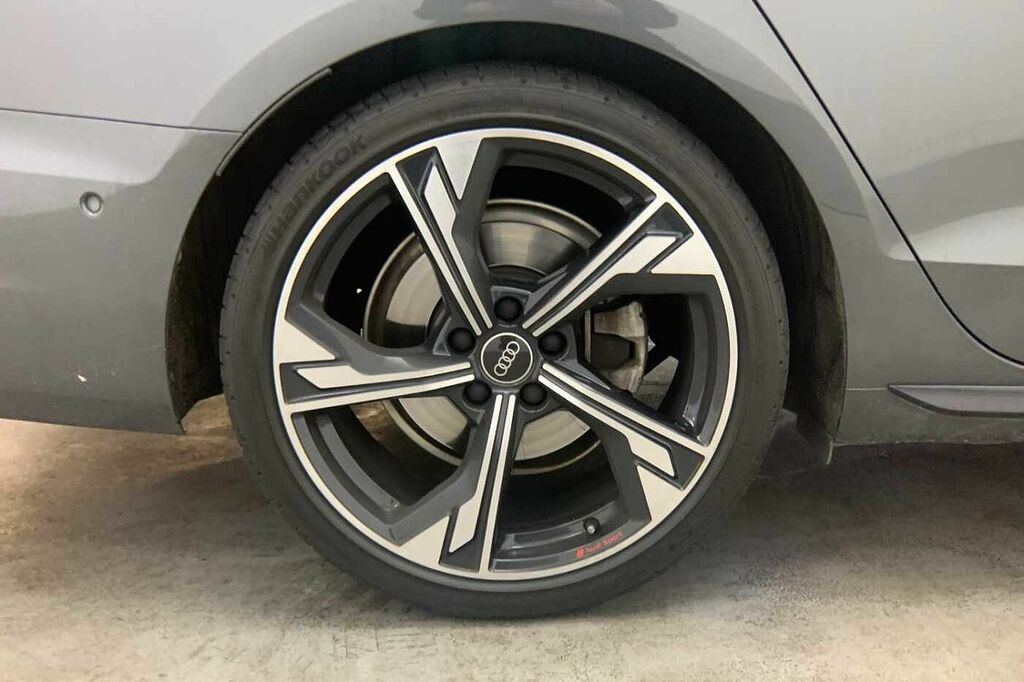Audi A4 Black Edition 40 Tfsi 204 Ps S Tronic - 2024 YR74LMV Grey #5