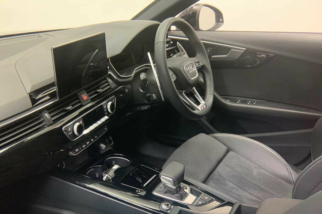 Audi A4 Black Edition 40 Tfsi 204 Ps S Tronic - 2024 YR74LMV Grey #2