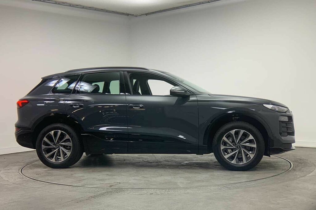 Audi Q6 E-Tron Q6 Suv Sport E-tron 185,00 Kw - 2025 HJ75WZP Grey #4