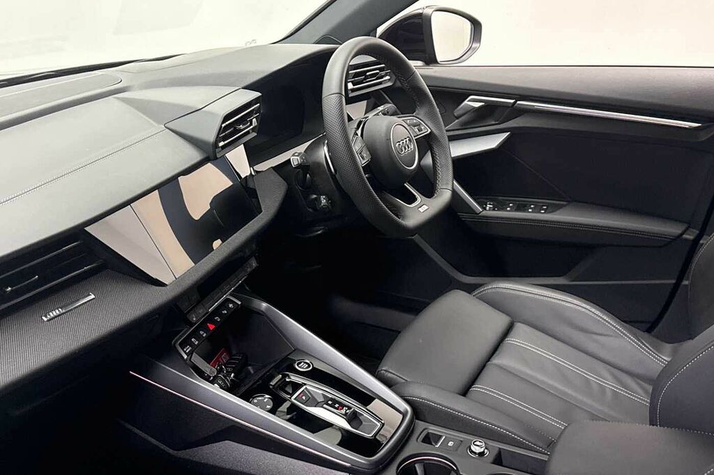 Audi A3 Black Edition 35 Tfsi 150 Ps S Tronic - 2025 HJ25MVP Black #2