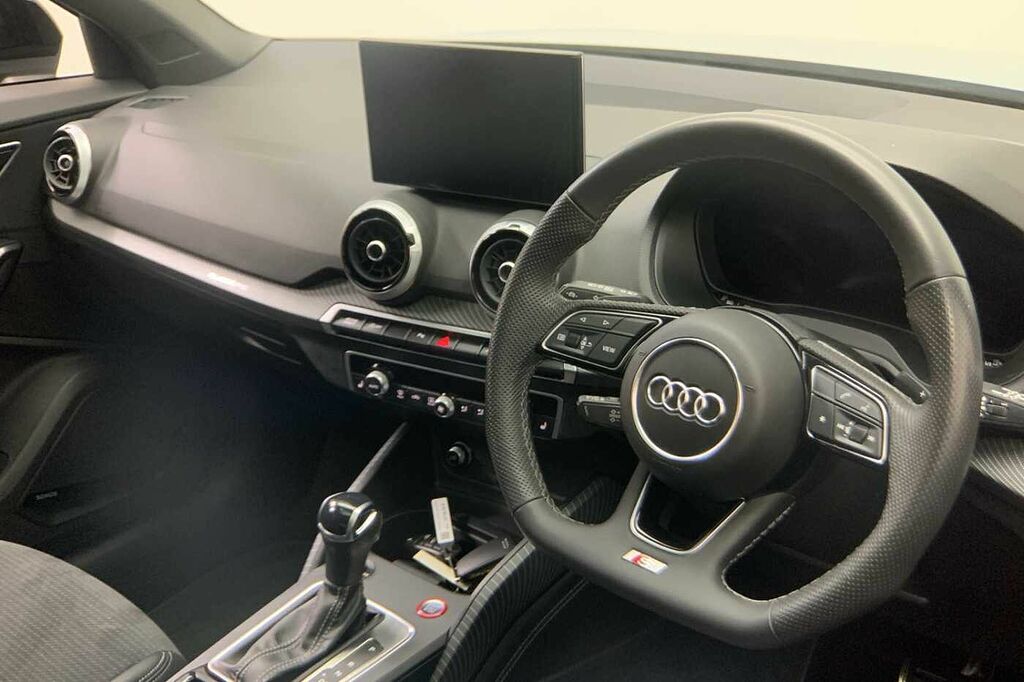 Audi SQ2 Black Edition Tfsi 300 Ps S Tronic - 2024 Grey #6