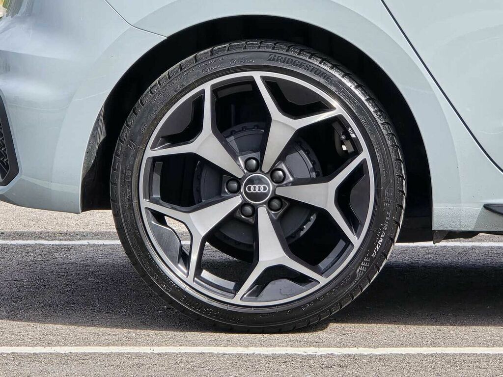 Audi A1 Black Edition 25 Tfsi 95 Ps S Tronic - 2025 VX25XZY Grey #5