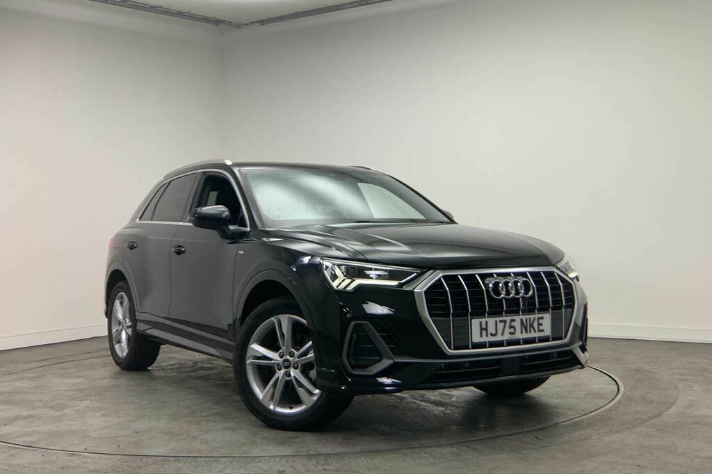 Audi Q3 S Line 35 Tfsi 150 Ps S Tronic - 2025 Black