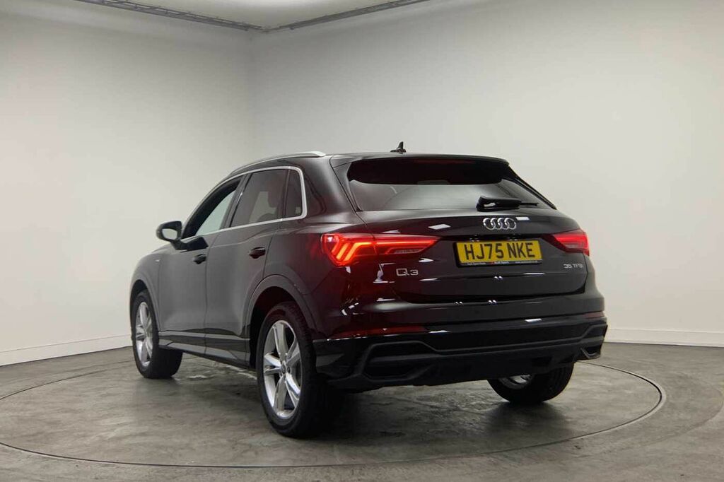Audi Q3 S Line 35 Tfsi 150 Ps S Tronic - 2025 HJ75NKE Black #3