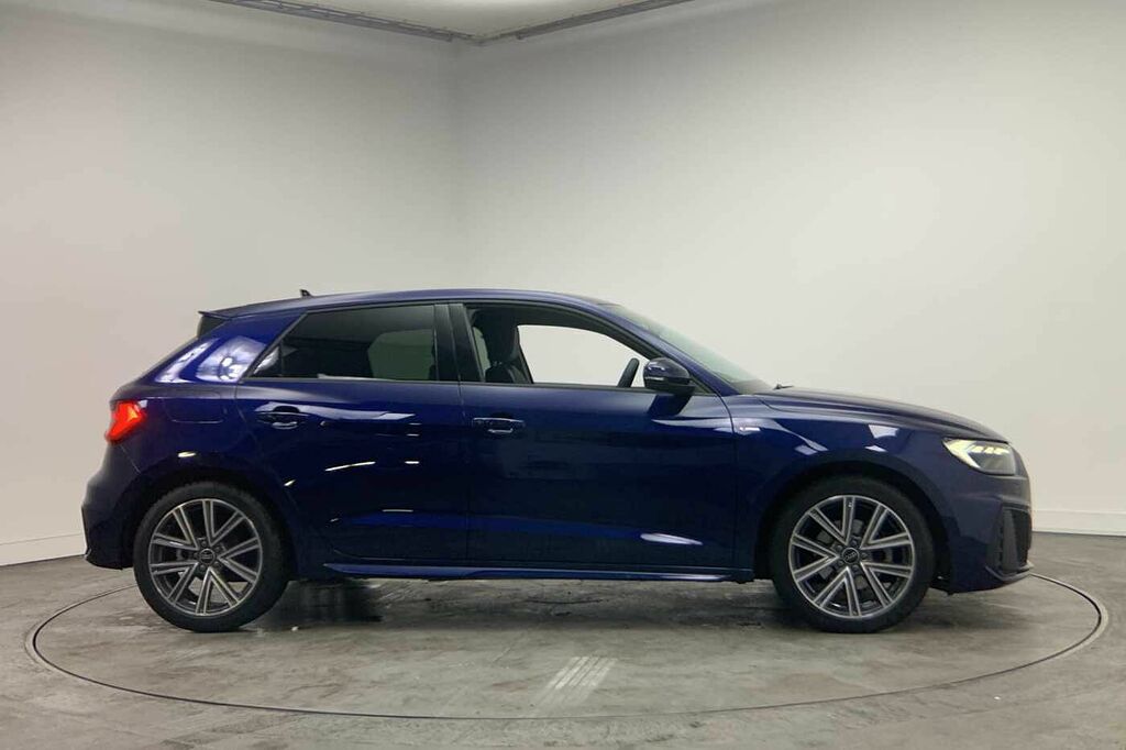 Audi A1 S Line 30 Tfsi 116 Ps S Tronic - 2025 MT25YMR Blue #4