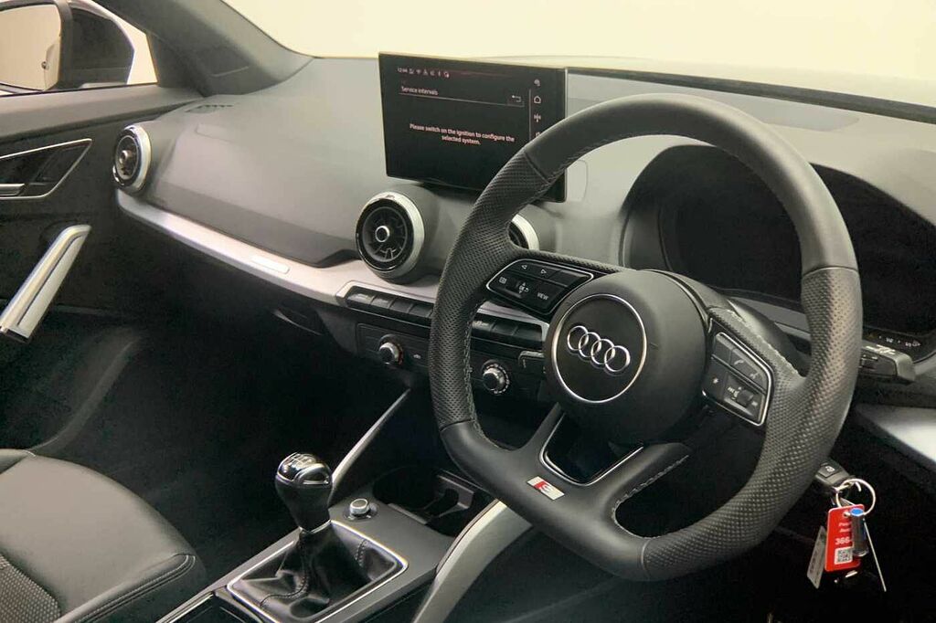 Audi Q2 Black Edition 35 Tfsi 150 Ps 6-Speed - 2025 Black #6