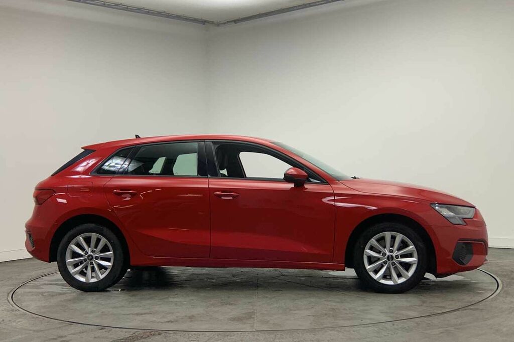Audi A3 Technik 35 Tfsi 150 Ps 6-Speed - 2020 WG70FFJ Red #4