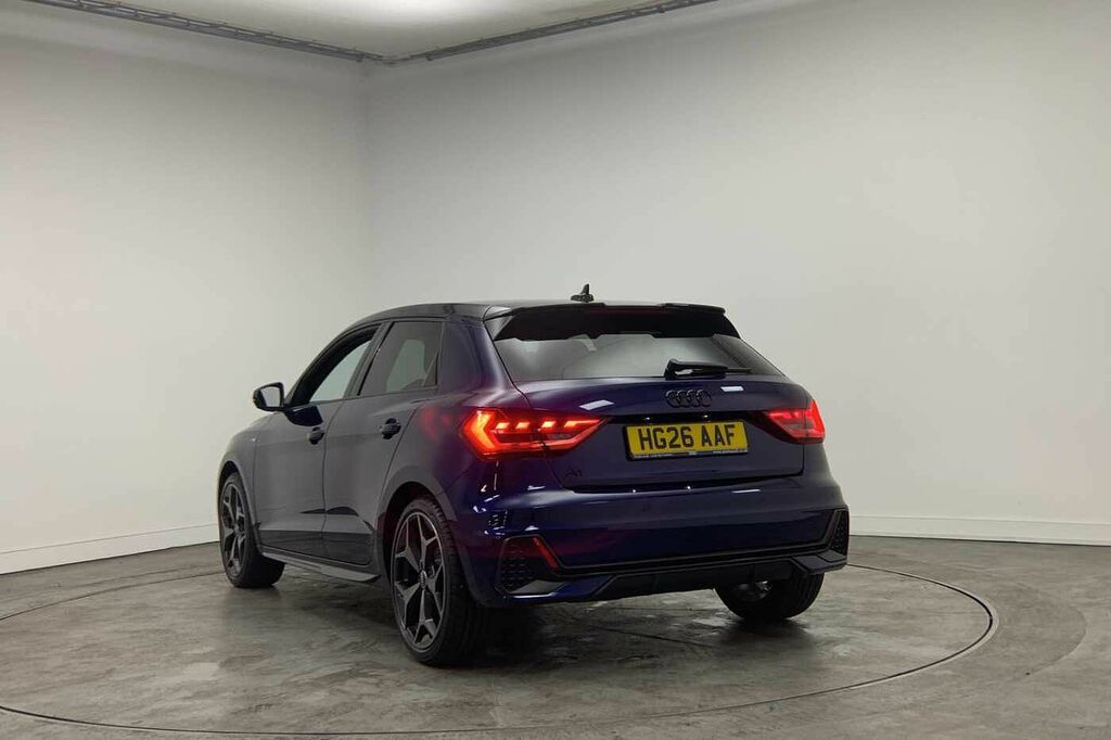 Audi A1 Black Edition 35 Tfsi 150 Ps S Tronic - 2026 HG26AAF Blue #3